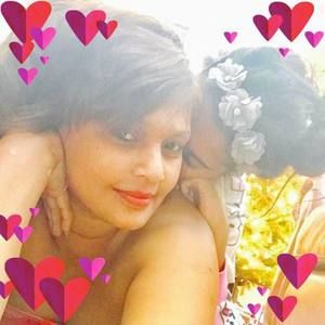 Meet your Posher, Ashmie